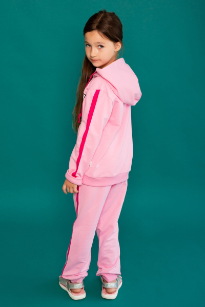 f23832a2-479e-425d-b37a-85461c918816